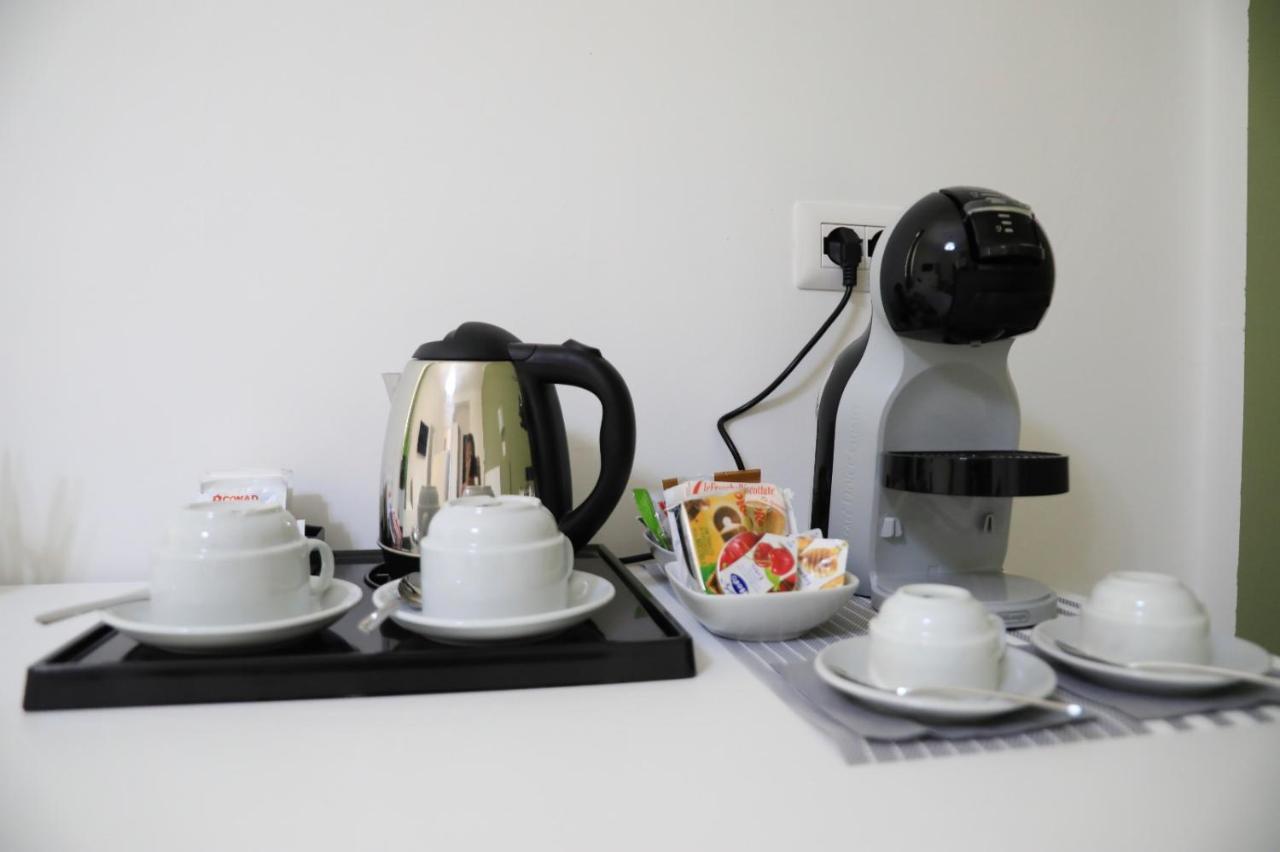 パルゲリーア Vicky'S House Bed & Breakfast エクステリア 写真