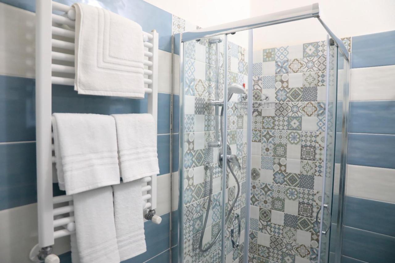 パルゲリーア Vicky'S House Bed & Breakfast エクステリア 写真
